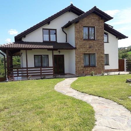 Vila Aloman Sebes  Exterior photo