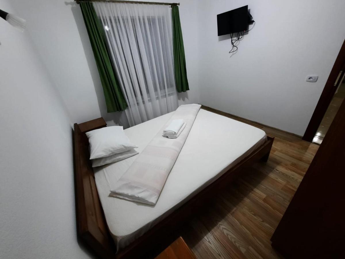 Vila Aloman Sebes  Exterior photo